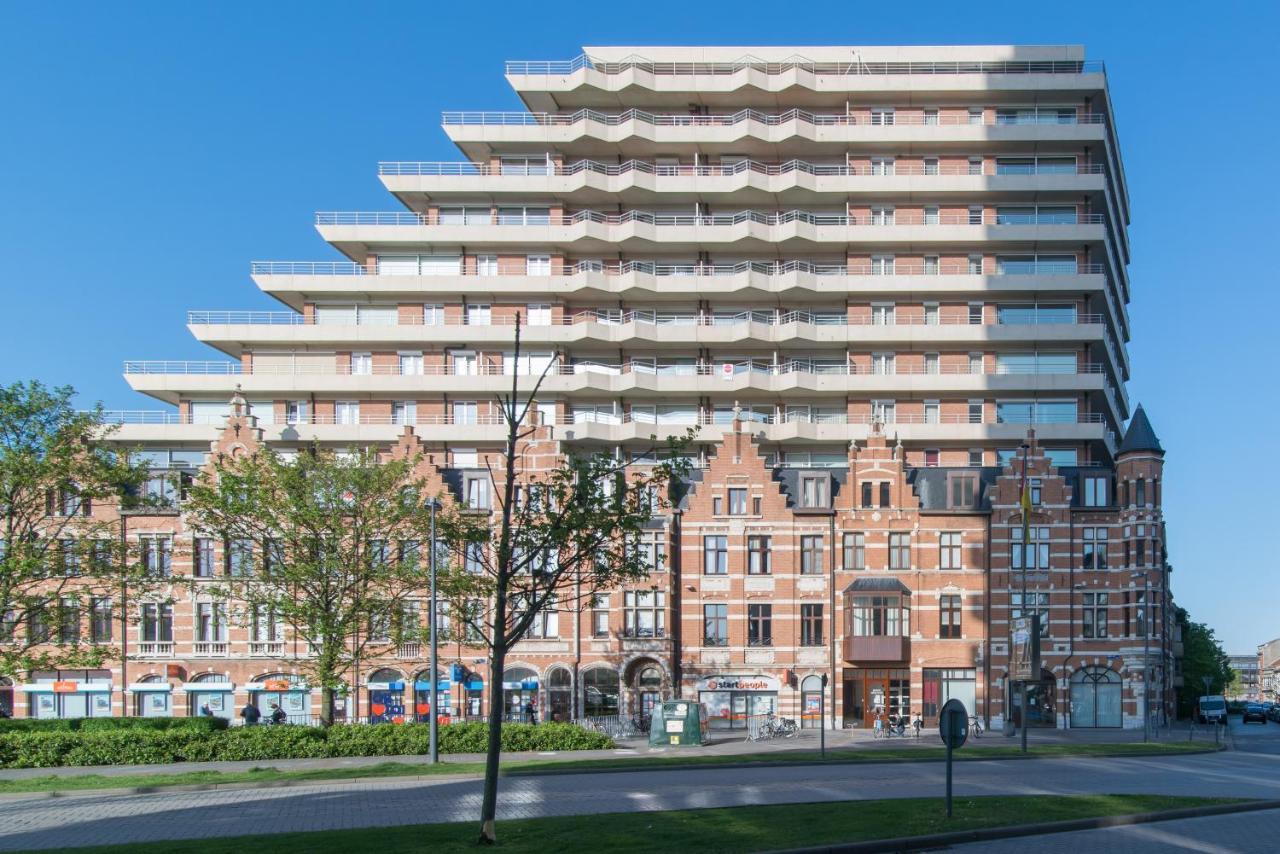 אוסטנדה Zongericht Appartement Met Zicht Op De Jachthaven מראה חיצוני תמונה